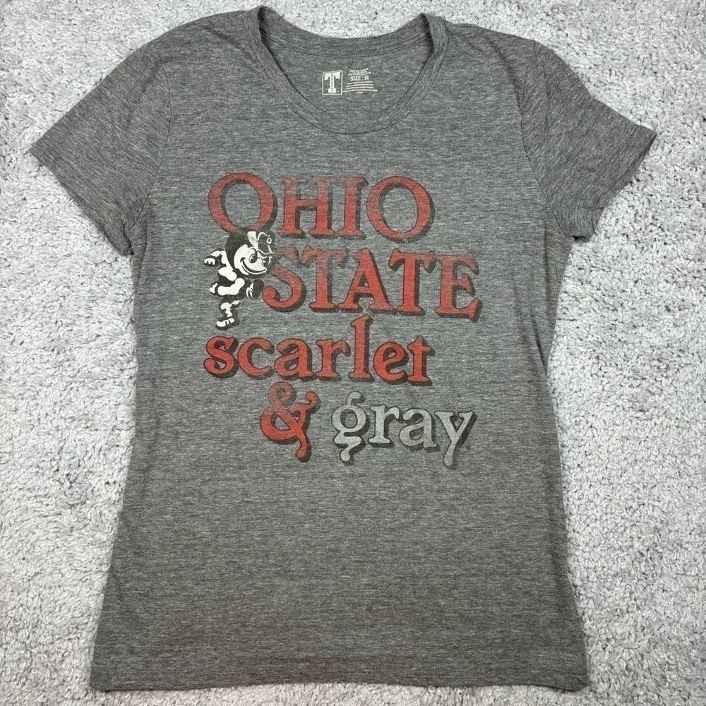 Ohio State Shirt Womens Medium College Tee Scarlet Gray Brutus Soft Casual Basic